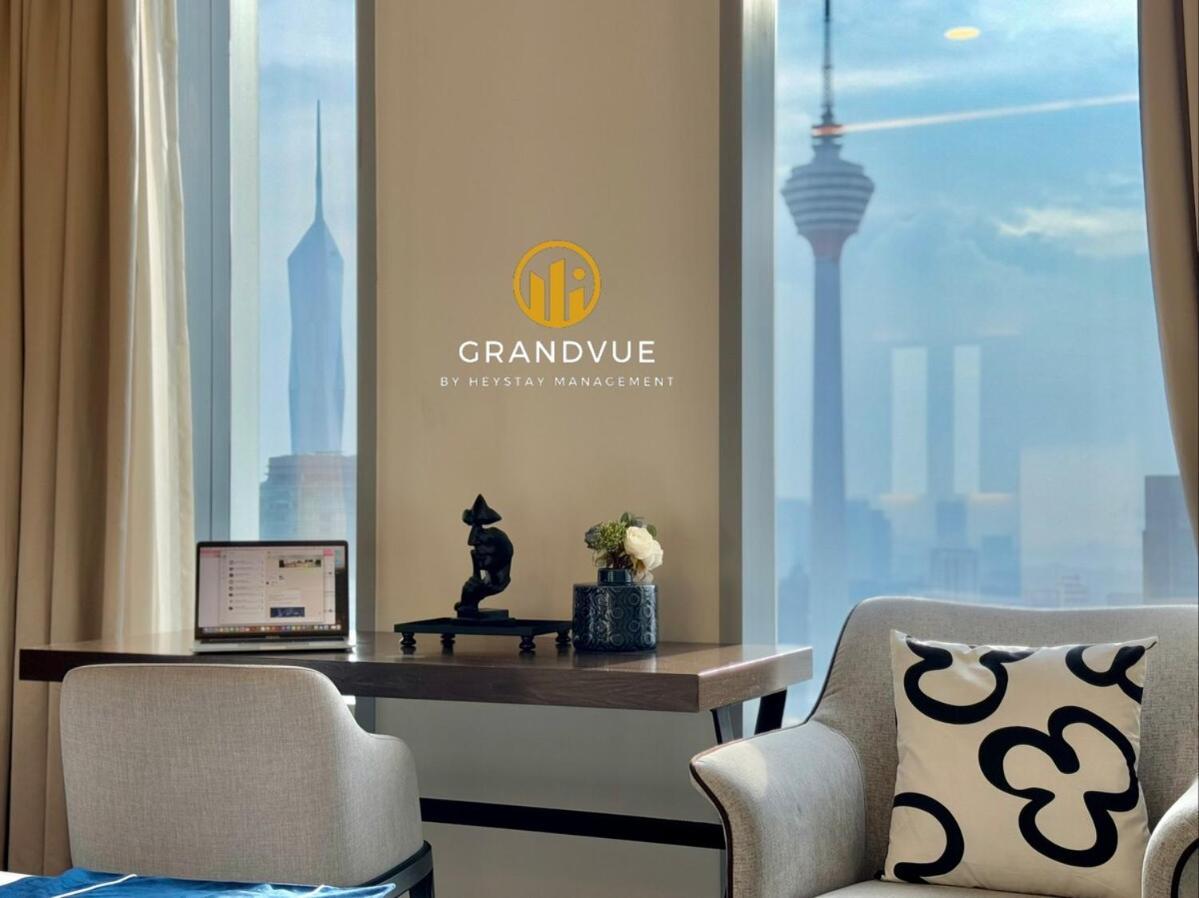 Apartment Luxury Tropicana The Skypool Klccview Citycenter By Heystay Management Kuala Lumpur