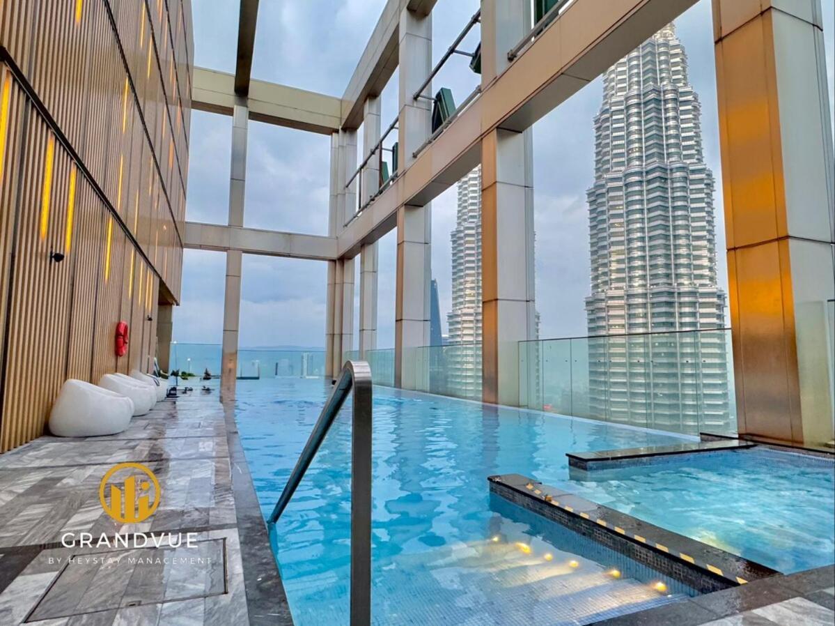 Pangsapuri Luxury Tropicana The Skypool Klccview Citycenter By Heystay Management
