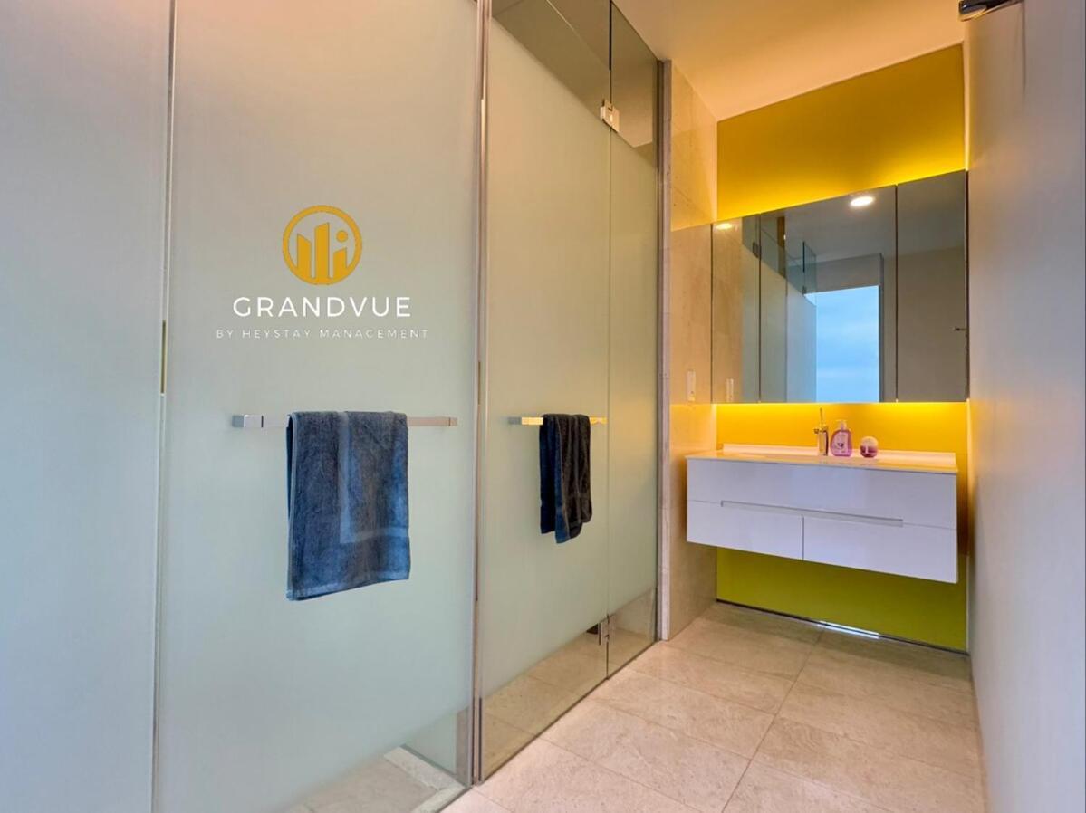 Pangsapuri Luxury Tropicana The Skypool Klccview Citycenter By Heystay Management Kuala Lumpur