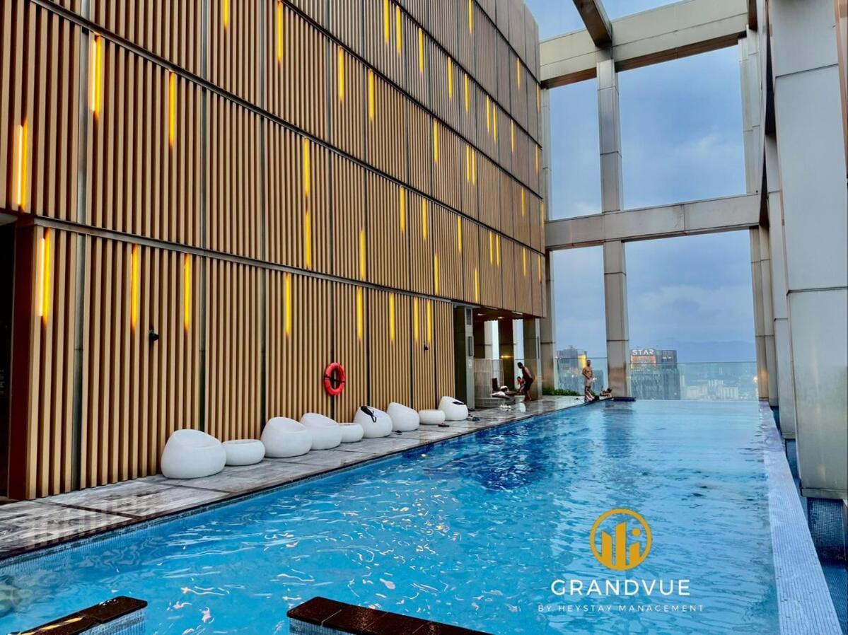 Pangsapuri Luxury Tropicana The Skypool Klccview Citycenter By Heystay Management