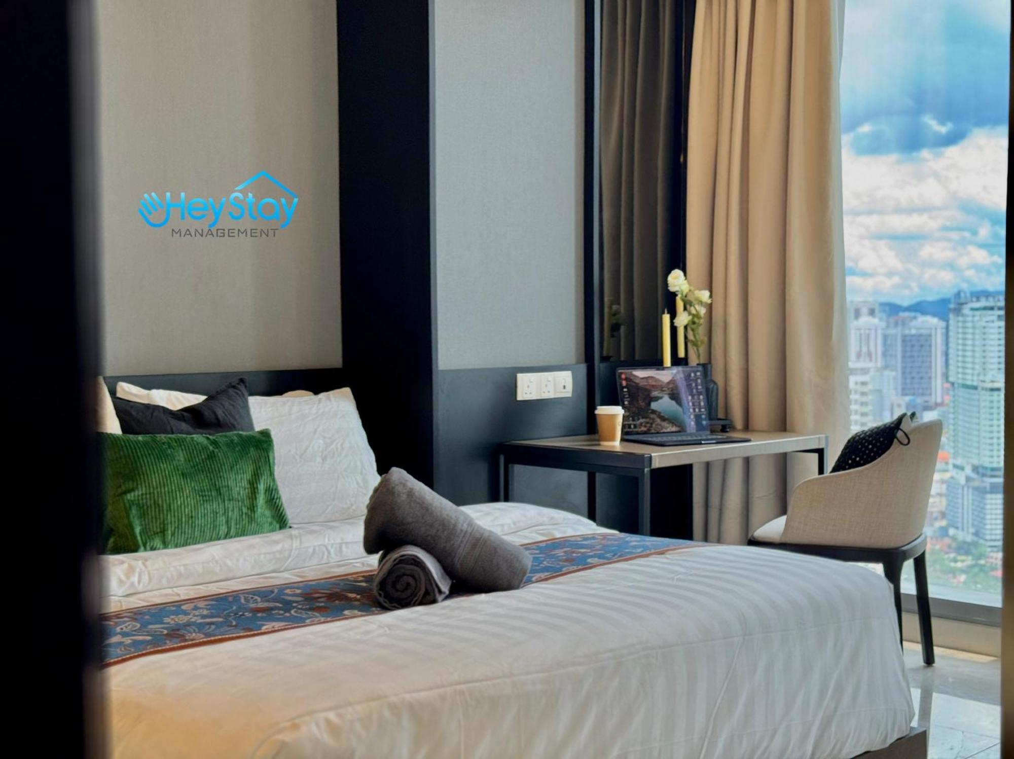 Luxury Tropicana The Skypool Klccview Citycenter By Heystay Management Pangsapuri Kuala Lumpur