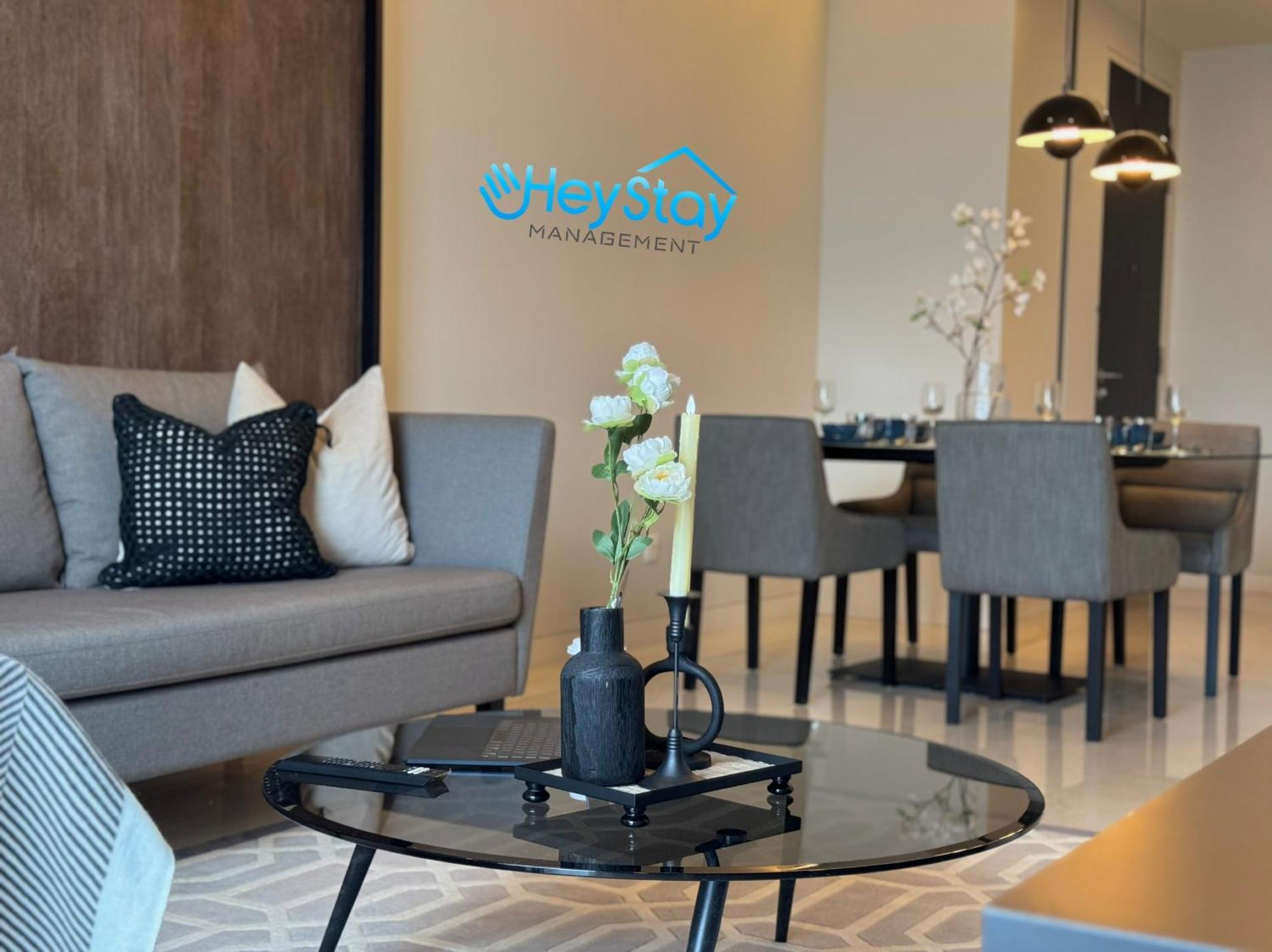 Luxury Tropicana The Skypool Klccview Citycenter By Heystay Management Pangsapuri *